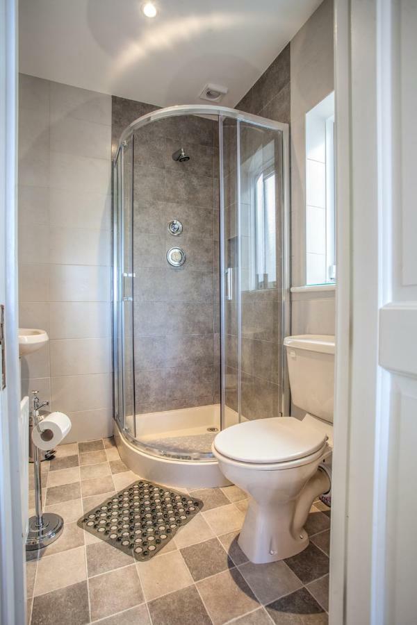 Hôtel Tintawn House à Sandyford Extérieur photo