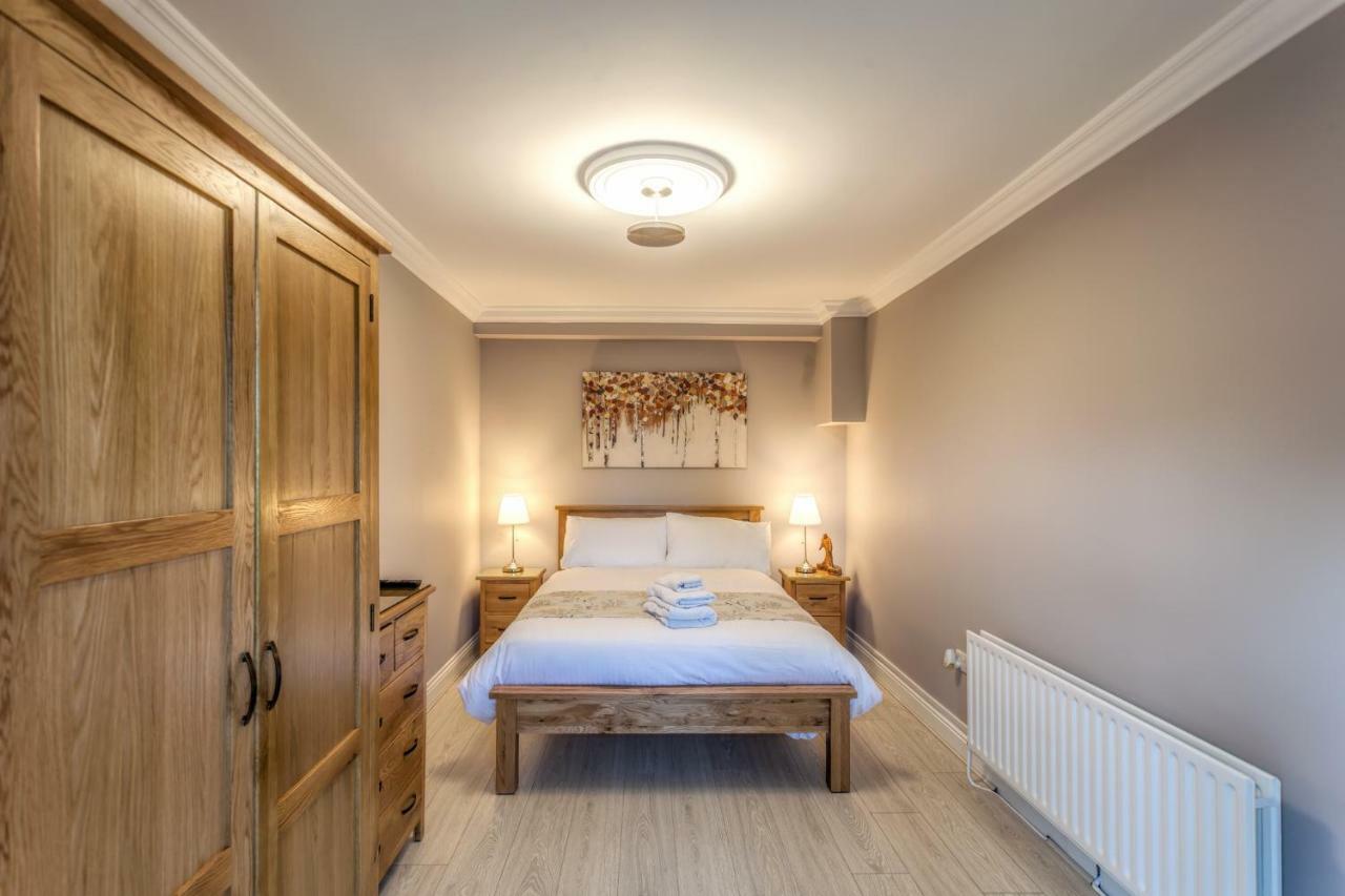 Hôtel Tintawn House à Sandyford Extérieur photo